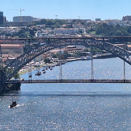 Porto Contemporary Apartment In City Center ภายนอก รูปภาพ